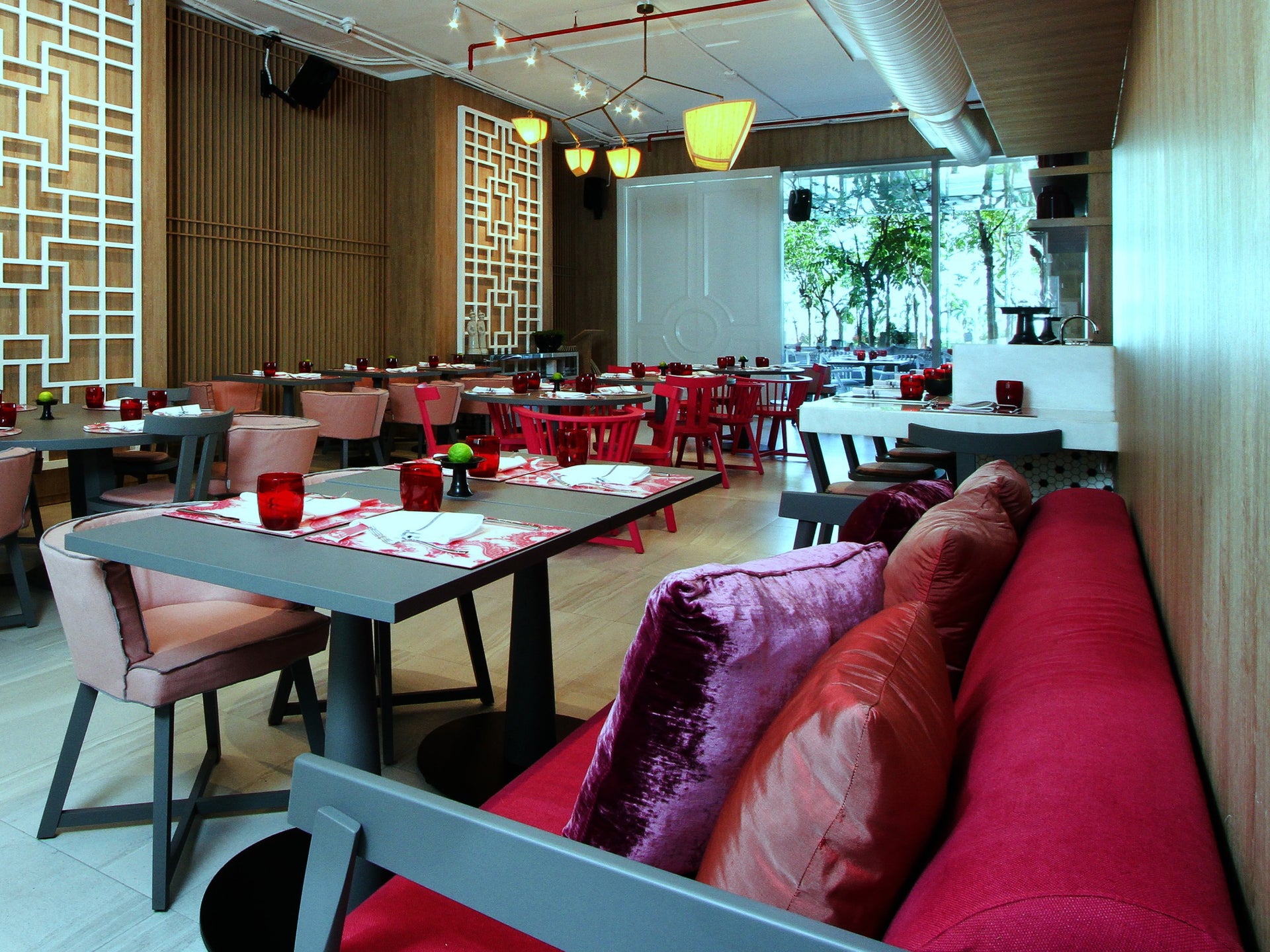 Chin Chin Indoor Restaurant