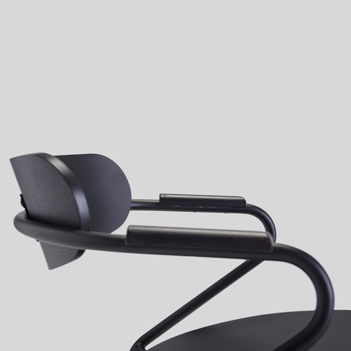 Linea Dining Chair (with arms)-Livoni 1895-moderndesign.io