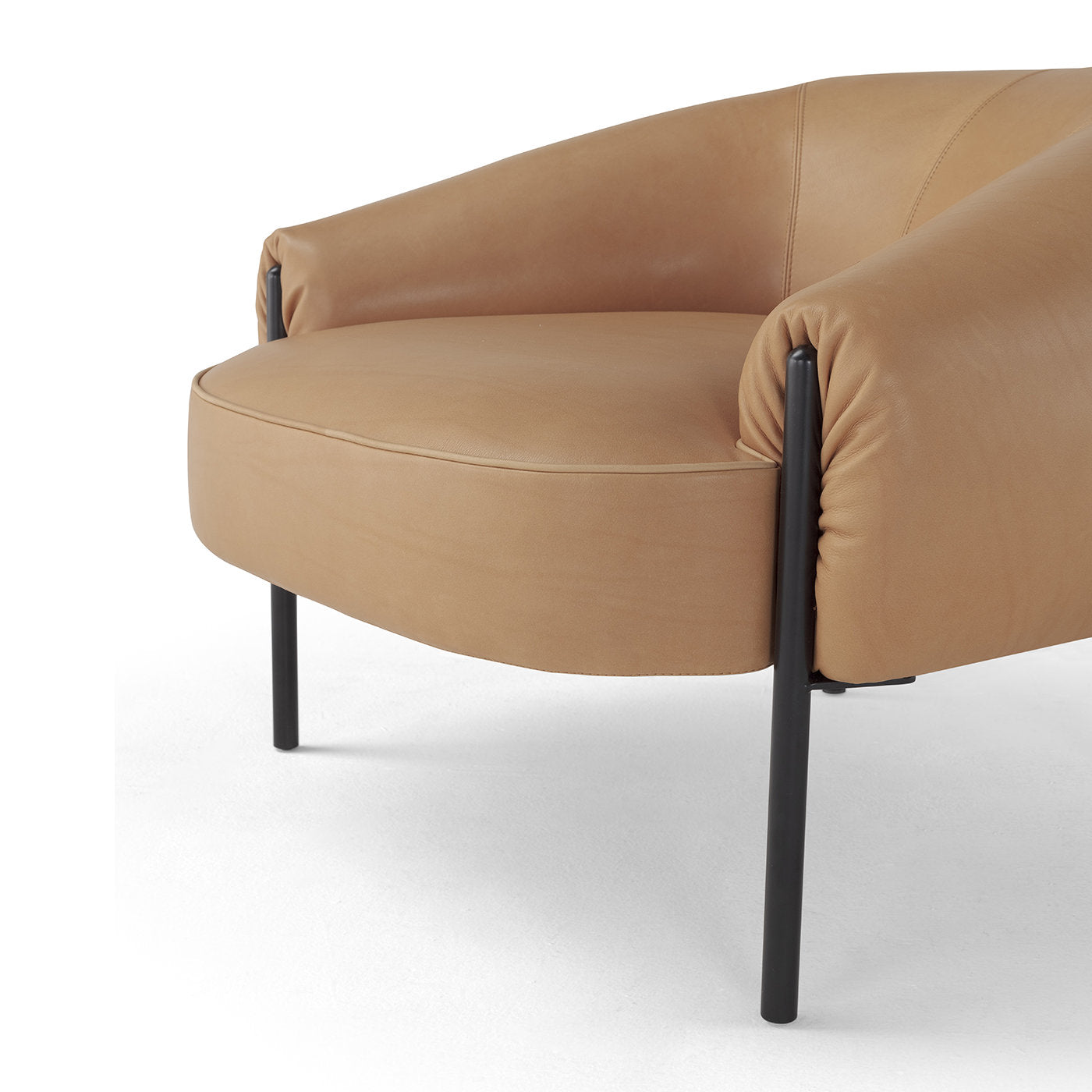 Isola Armchair-Amura-moderndesign.io