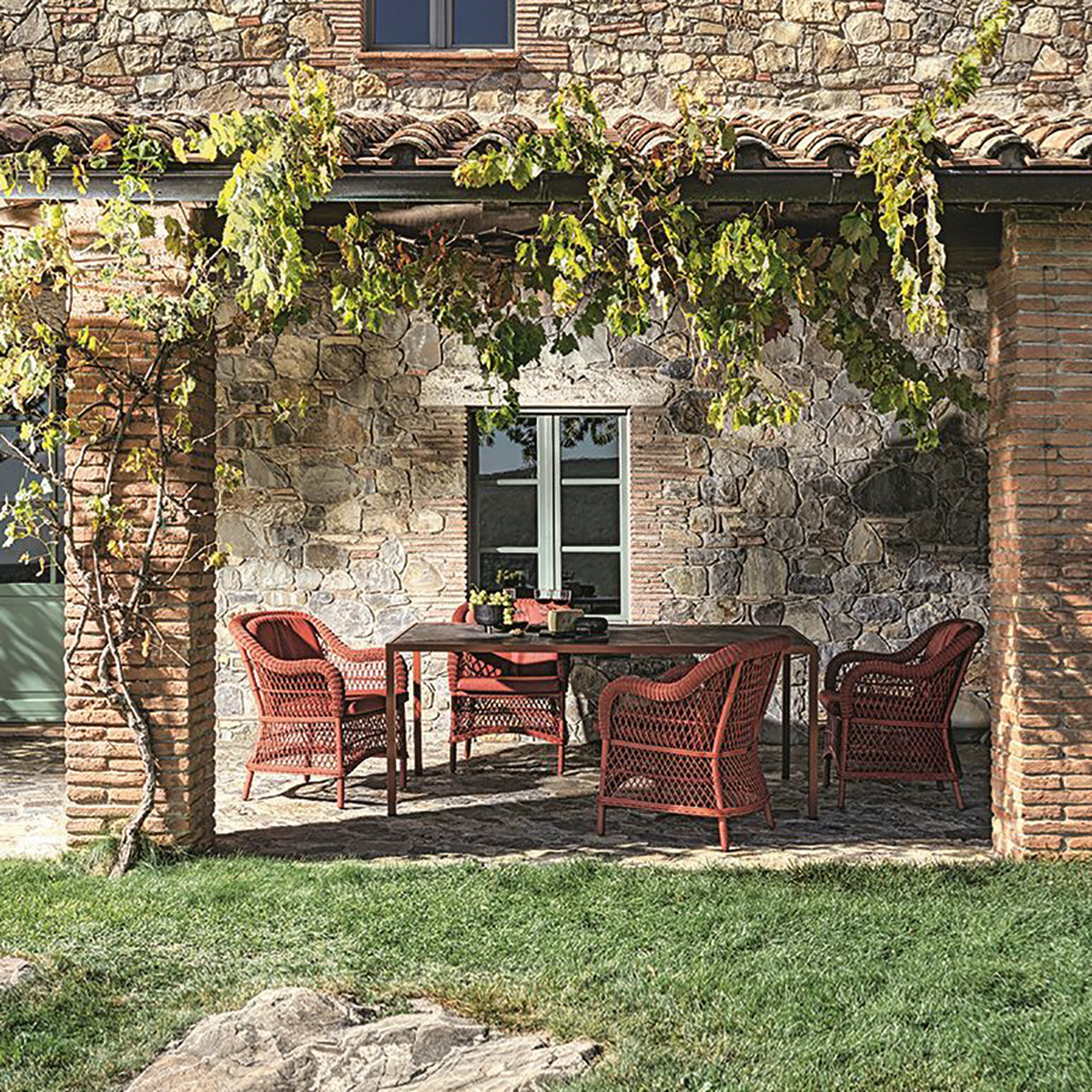1925-1 Dining Chair (With Arms) - Outdoor-Bonacina 1889-moderndesign.io
