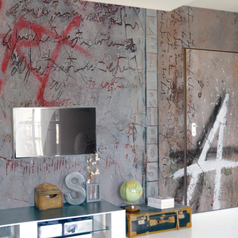 Upset-Inkiostro Bianco-moderndesign.io