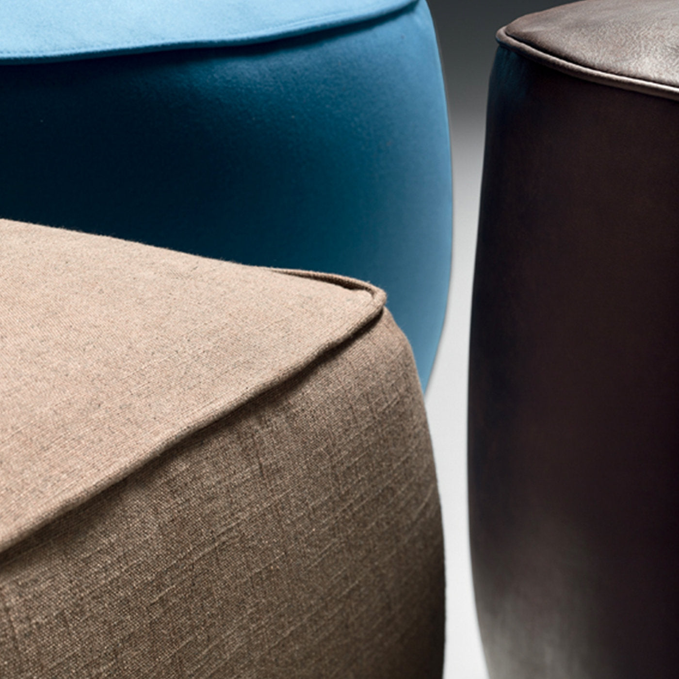 Rondo Soft Ottoman-Black Tie-moderndesign.io