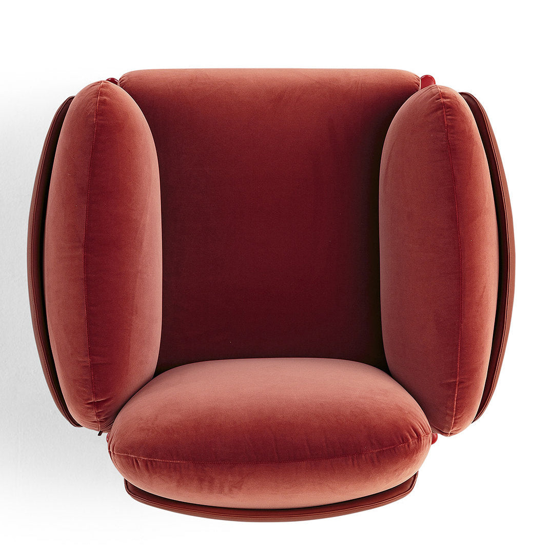 Brooklyn Armchair-Amura-moderndesign.io