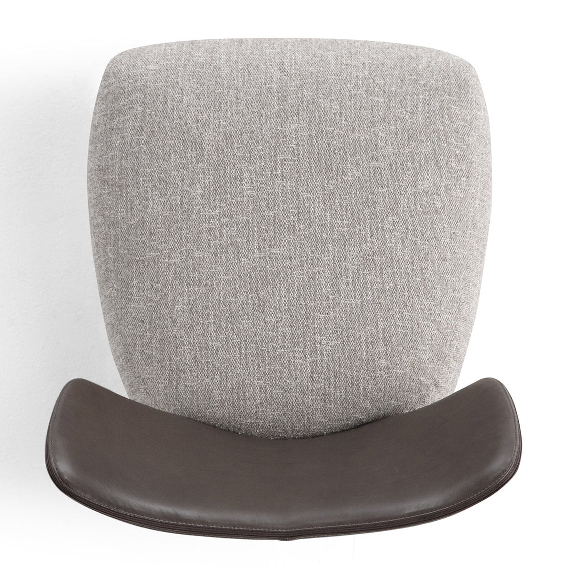 Noa Lounge Chair-Amura-moderndesign.io