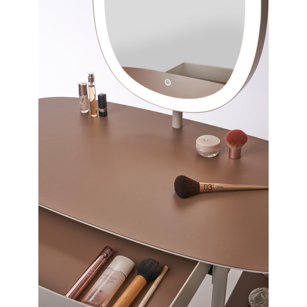 Vanilla Vanity-Opinion Ciatti-moderndesign.io
