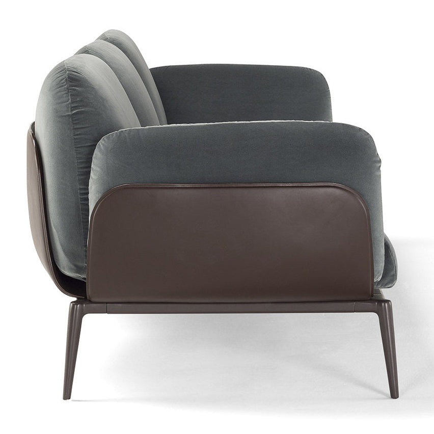 Brooklyn Sofa-Amura-moderndesign.io