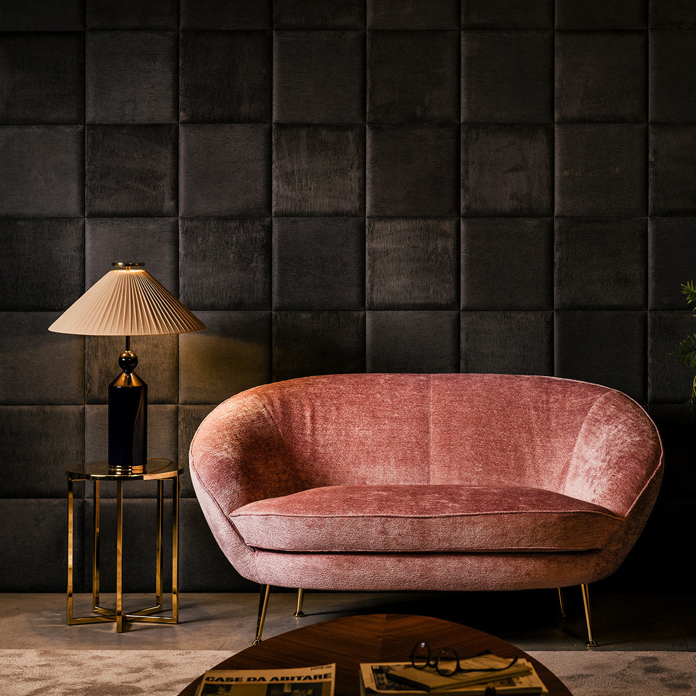 Giulia Sofa-Black Tie-moderndesign.io