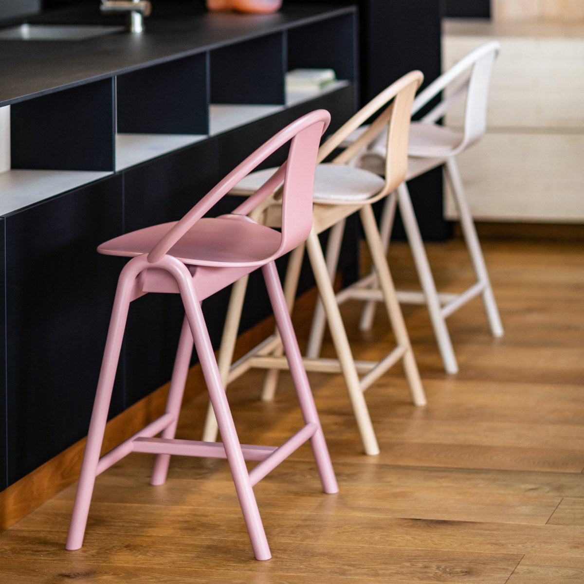 Again High Stool (without arms)-Ton-moderndesign.io