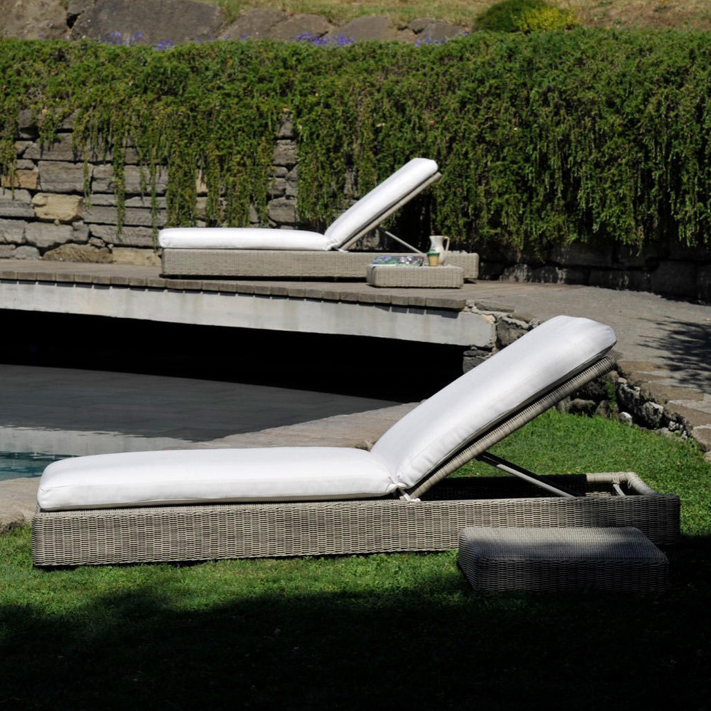 Agora Sunlounger-Unopiu-moderndesign.io