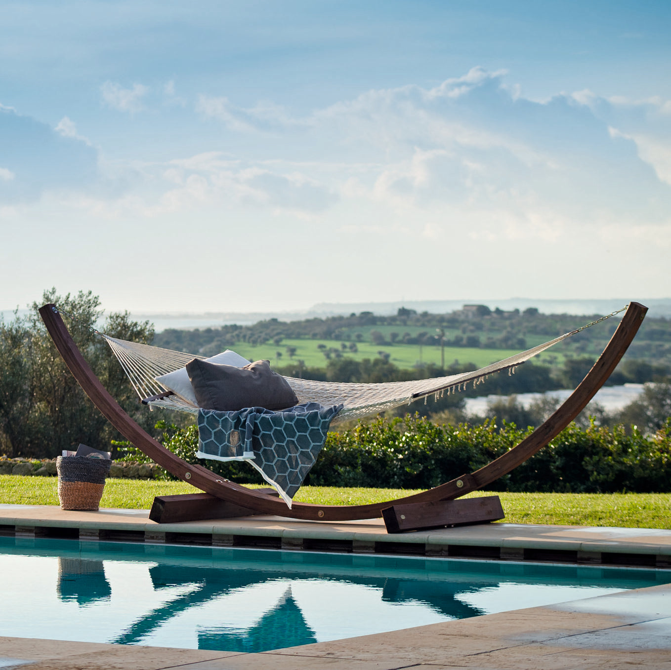 Amanda Hammock-Unopiu-moderndesign.io