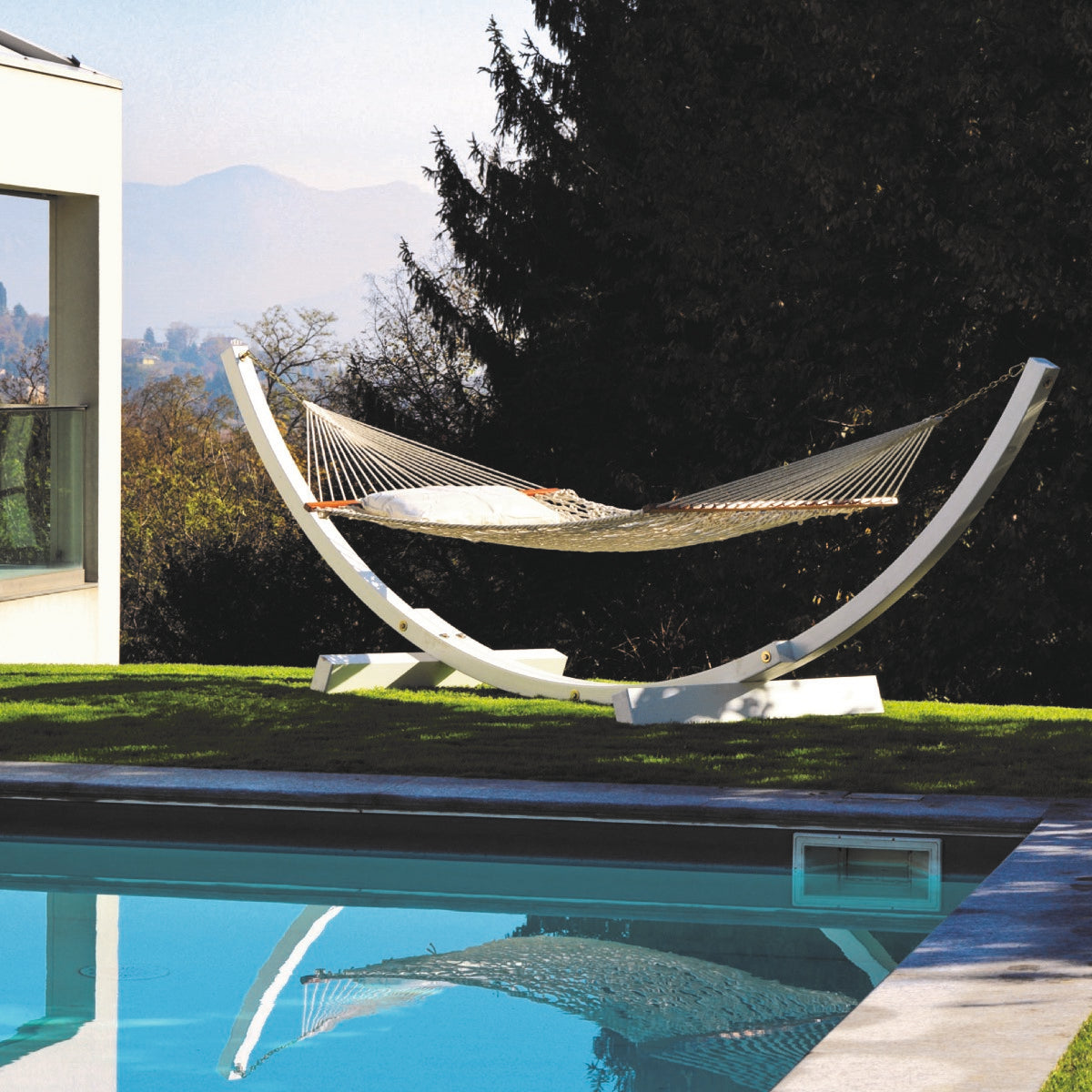 Amanda Hammock-Unopiu-moderndesign.io