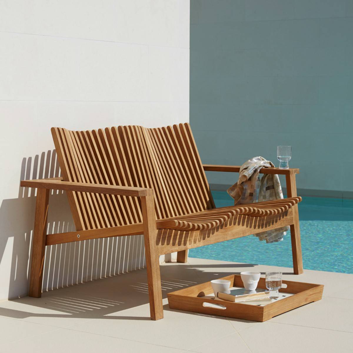 Amaze Sofa-Cane-Line-moderndesign.io