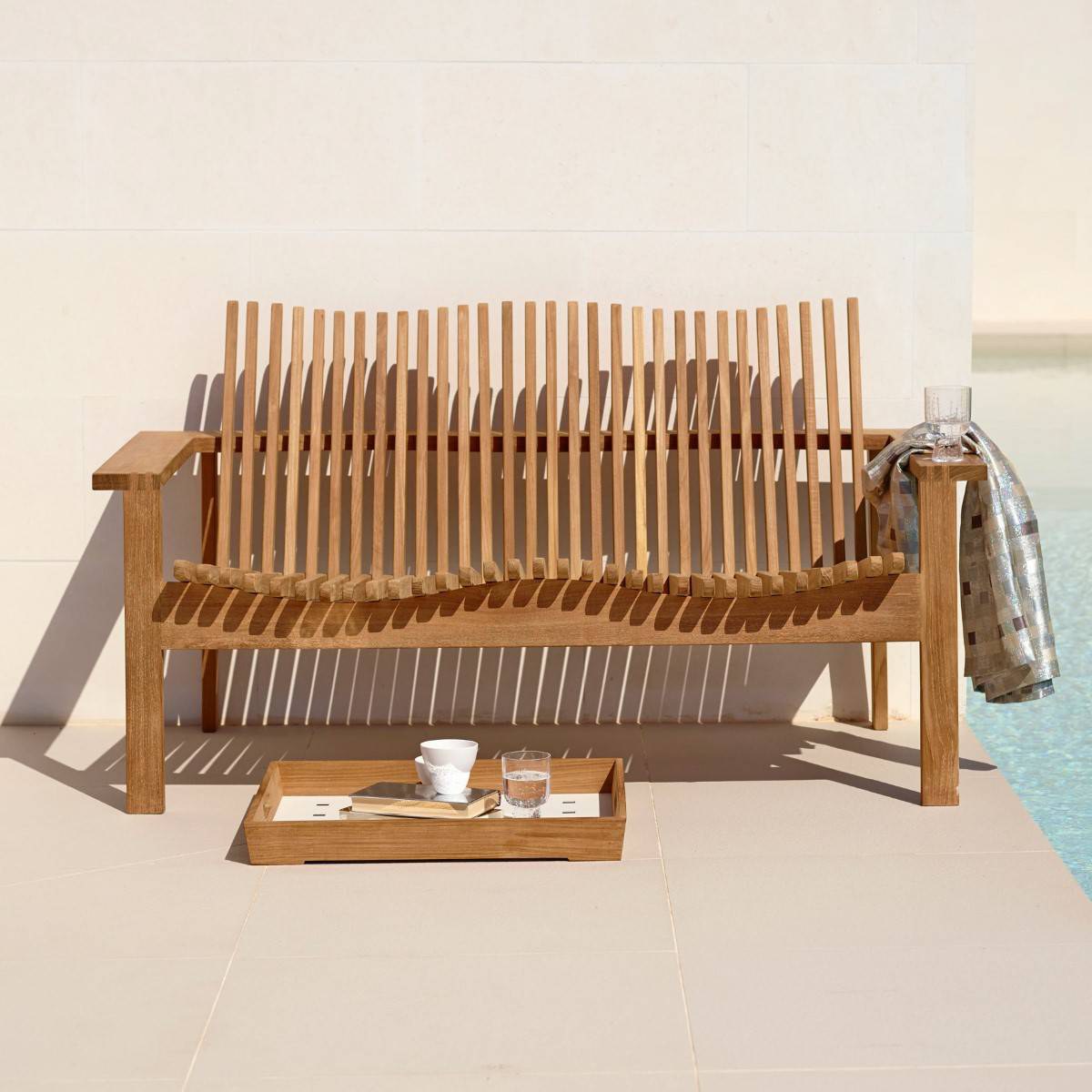Amaze Sofa-Cane-Line-moderndesign.io