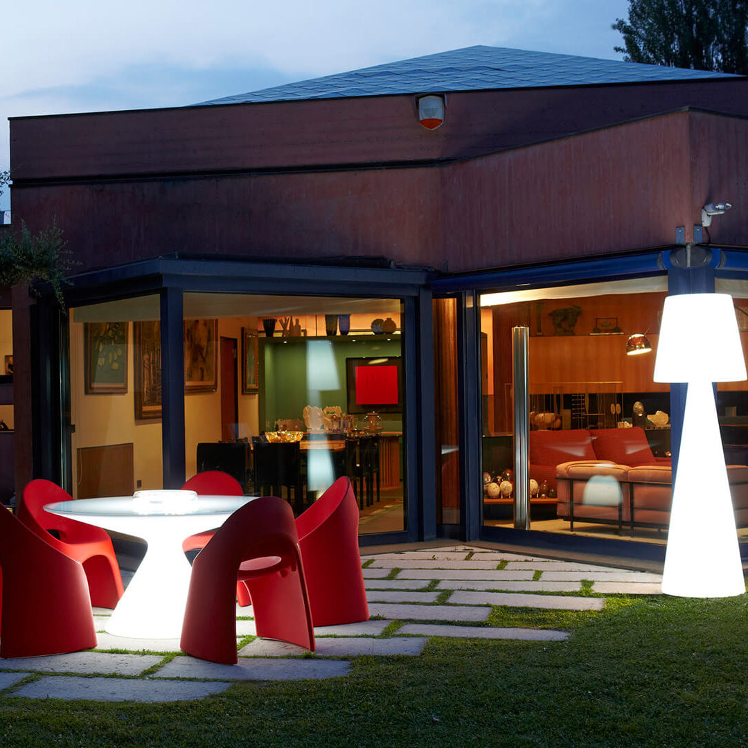 And/And 11 Dining Table (Round)-Slide-moderndesign.io