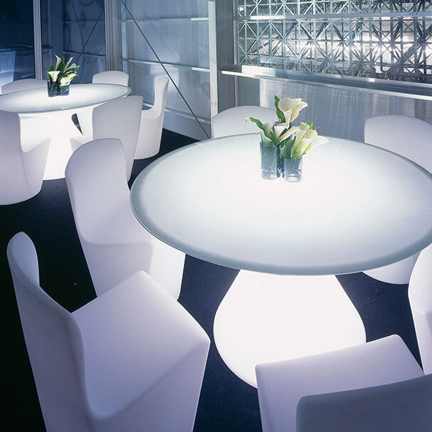 And/And 11 Dining Table (Round)-Slide-moderndesign.io