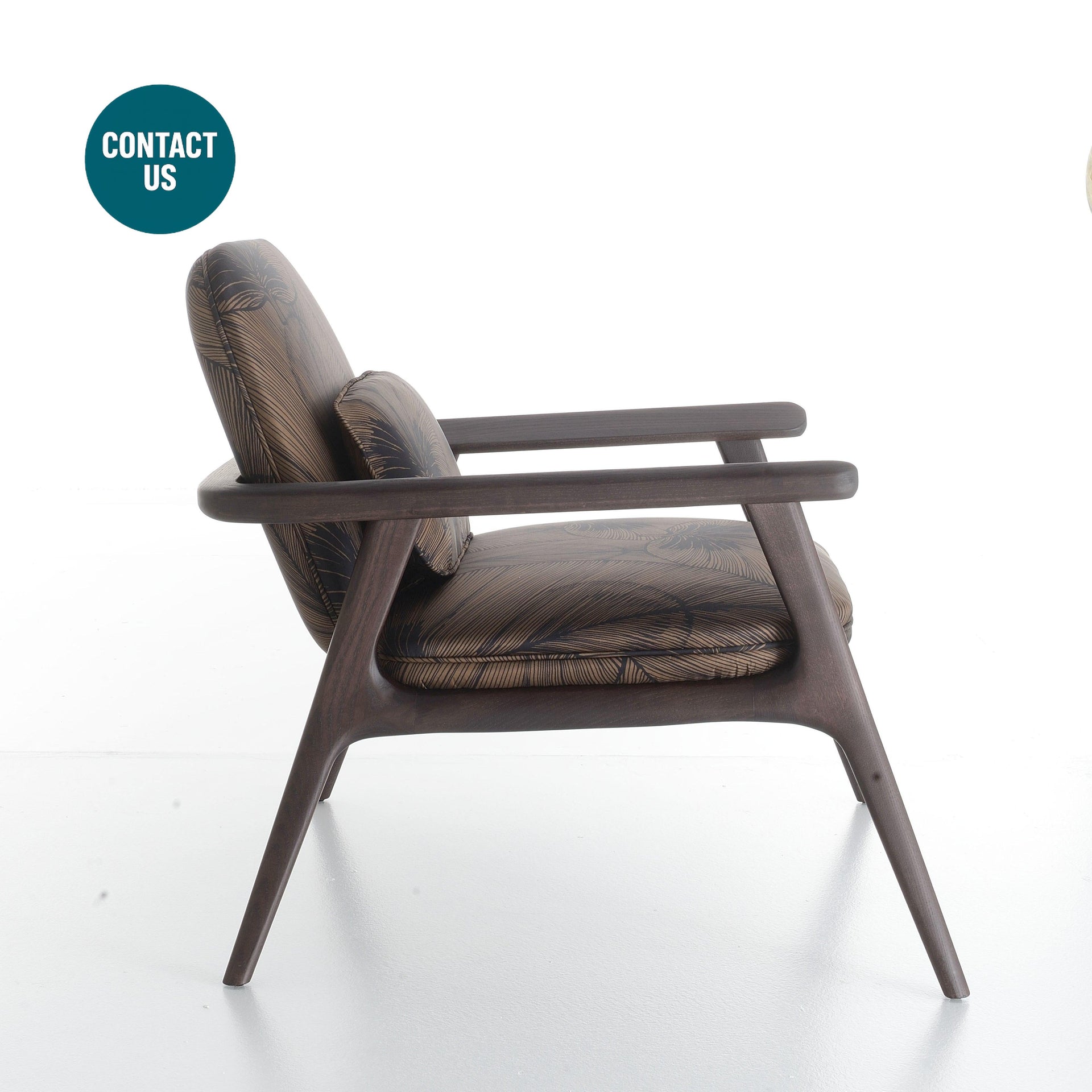 Aplomb Armchair-Ivano Redaelli-moderndesign.io