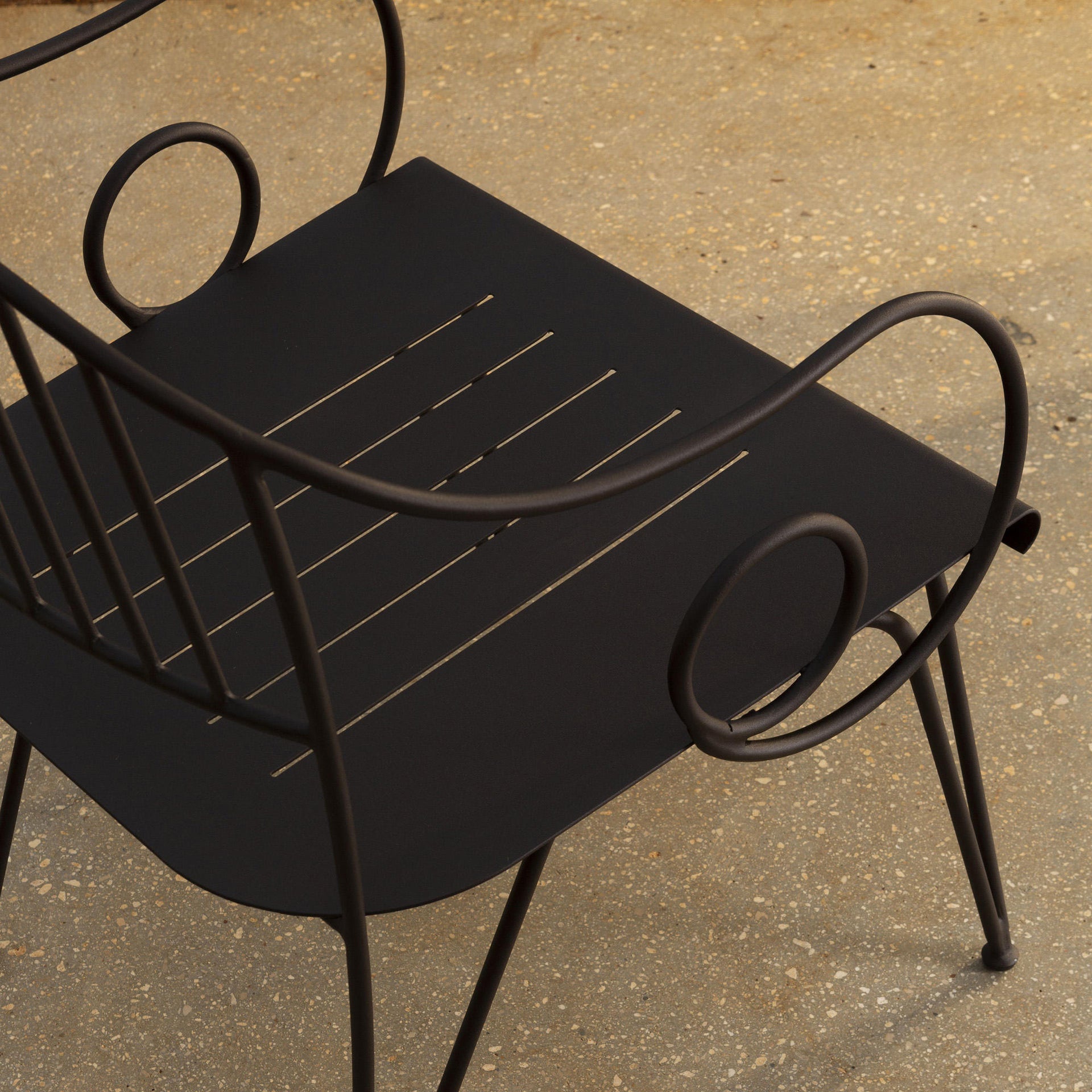 Ariete Dining Chair (with arms)-Unopiu-moderndesign.io