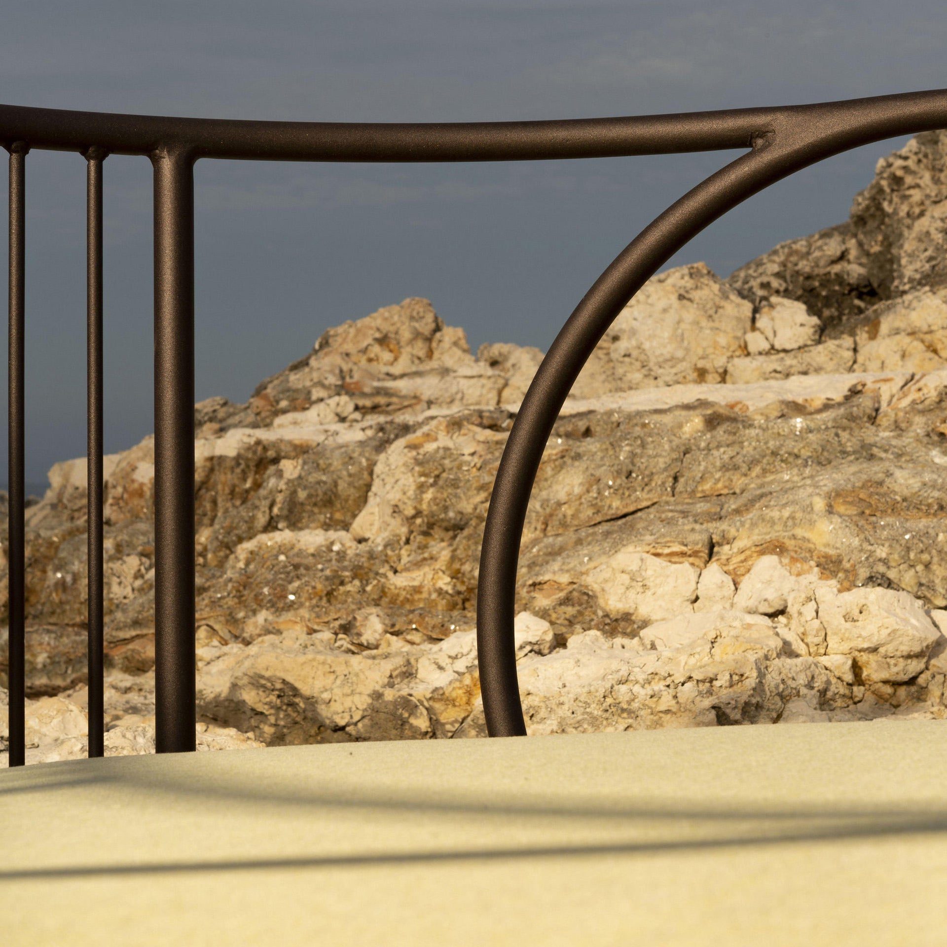 Ariete Sofa-Unopiu-moderndesign.io