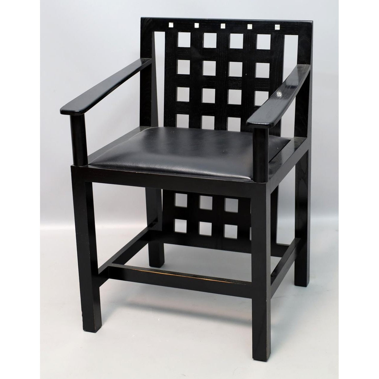 Art 054 Dining Chair (with arms)-Proiezione-moderndesign.io