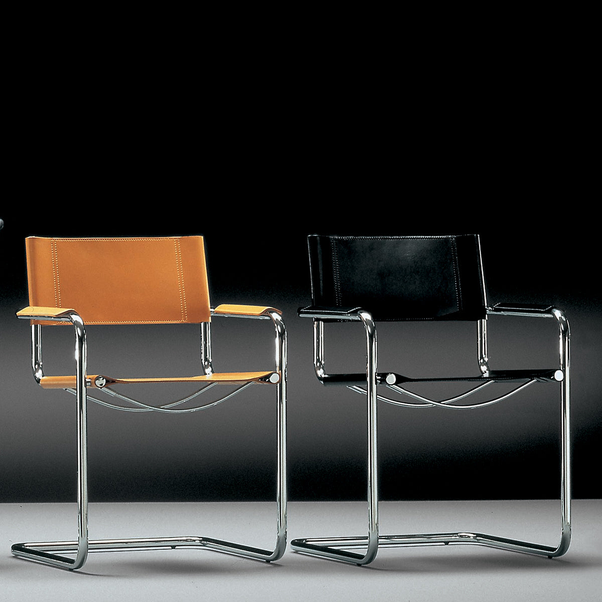 Art 165 Dining Chair (with arms)-Alivar-moderndesign.io