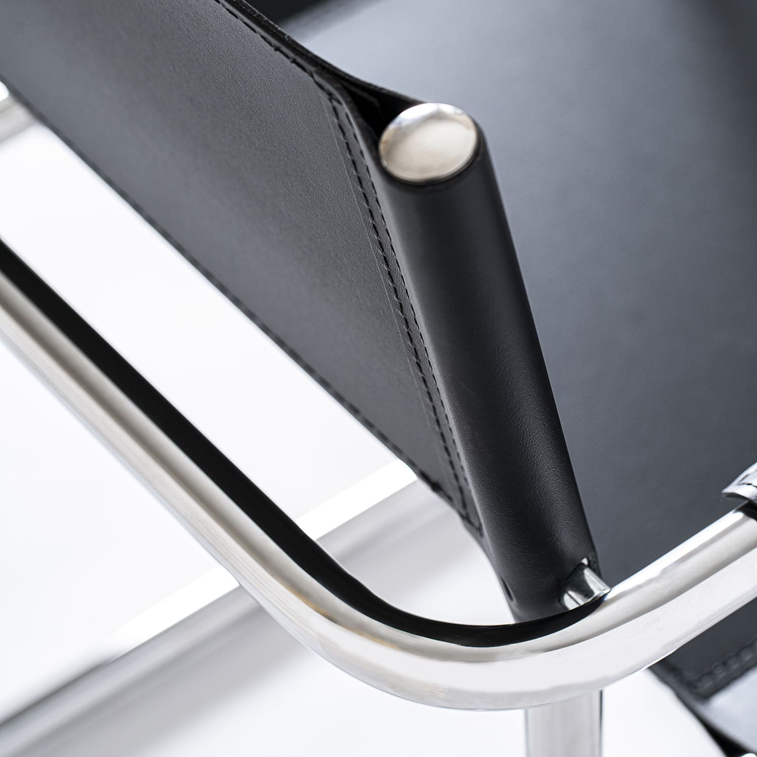Art 165 Dining Chair (with arms)-Alivar-moderndesign.io