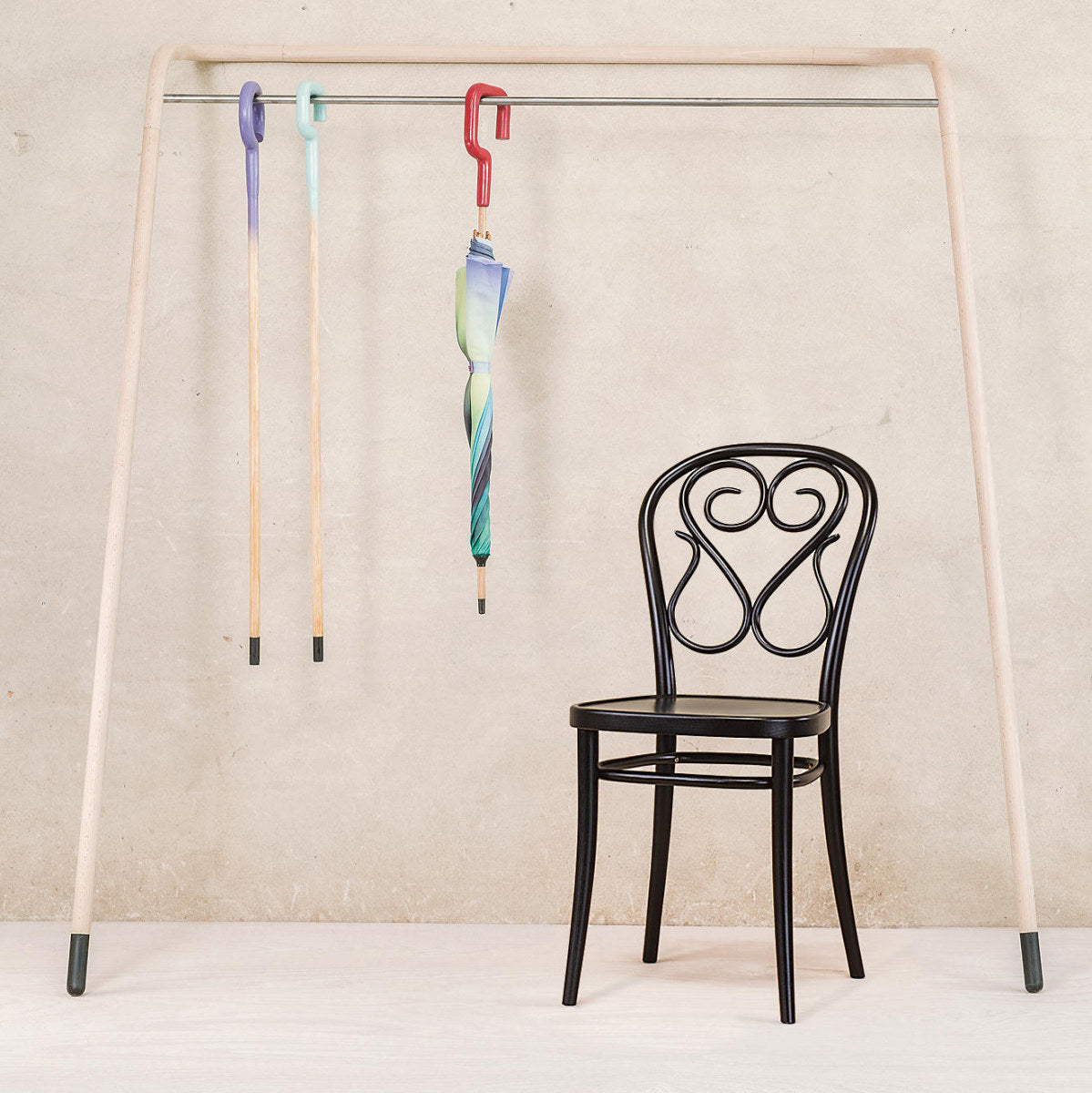 Art 4 Dining Chair (without arms)-Ton-moderndesign.io
