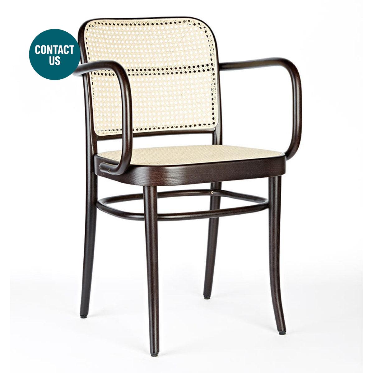 Art 811 Dining Chair (with arms)-Ton-moderndesign.io