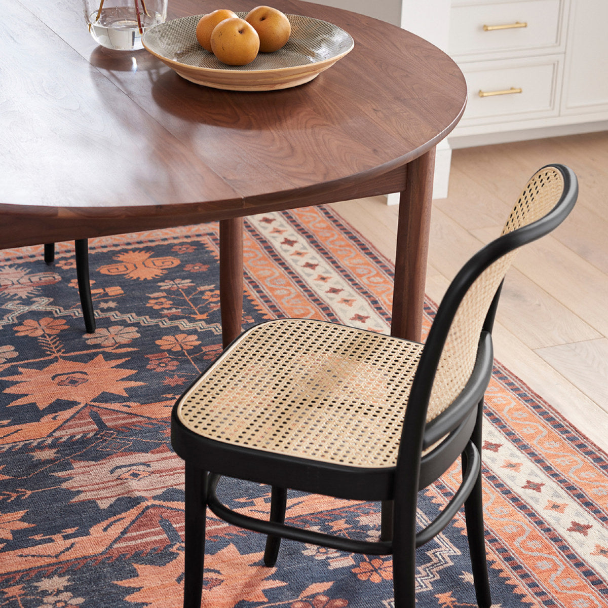 Art 811 Dining Chair (without arms)-Ton-moderndesign.io