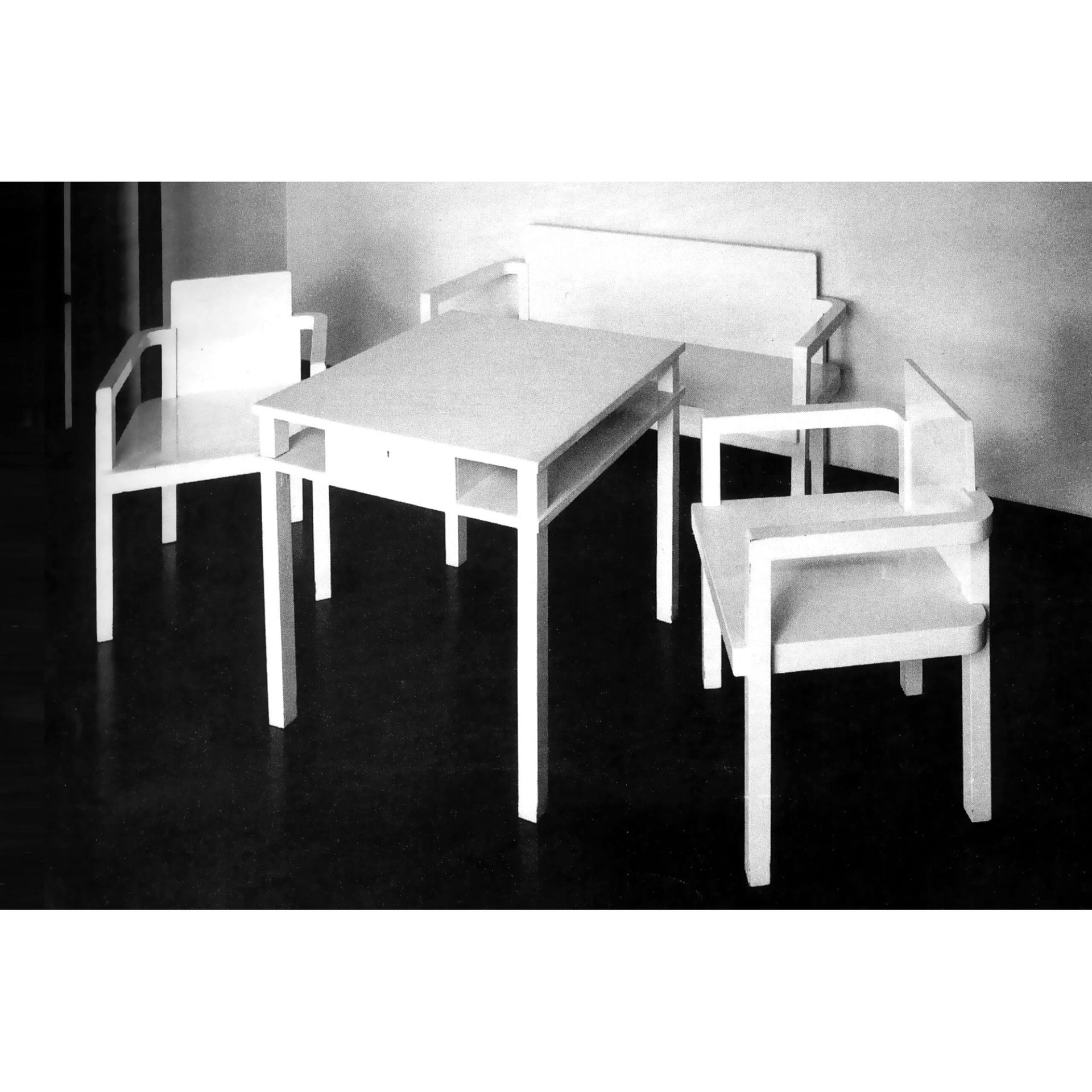 Art Dining Chair (With Arms)-Tecta-moderndesign.io