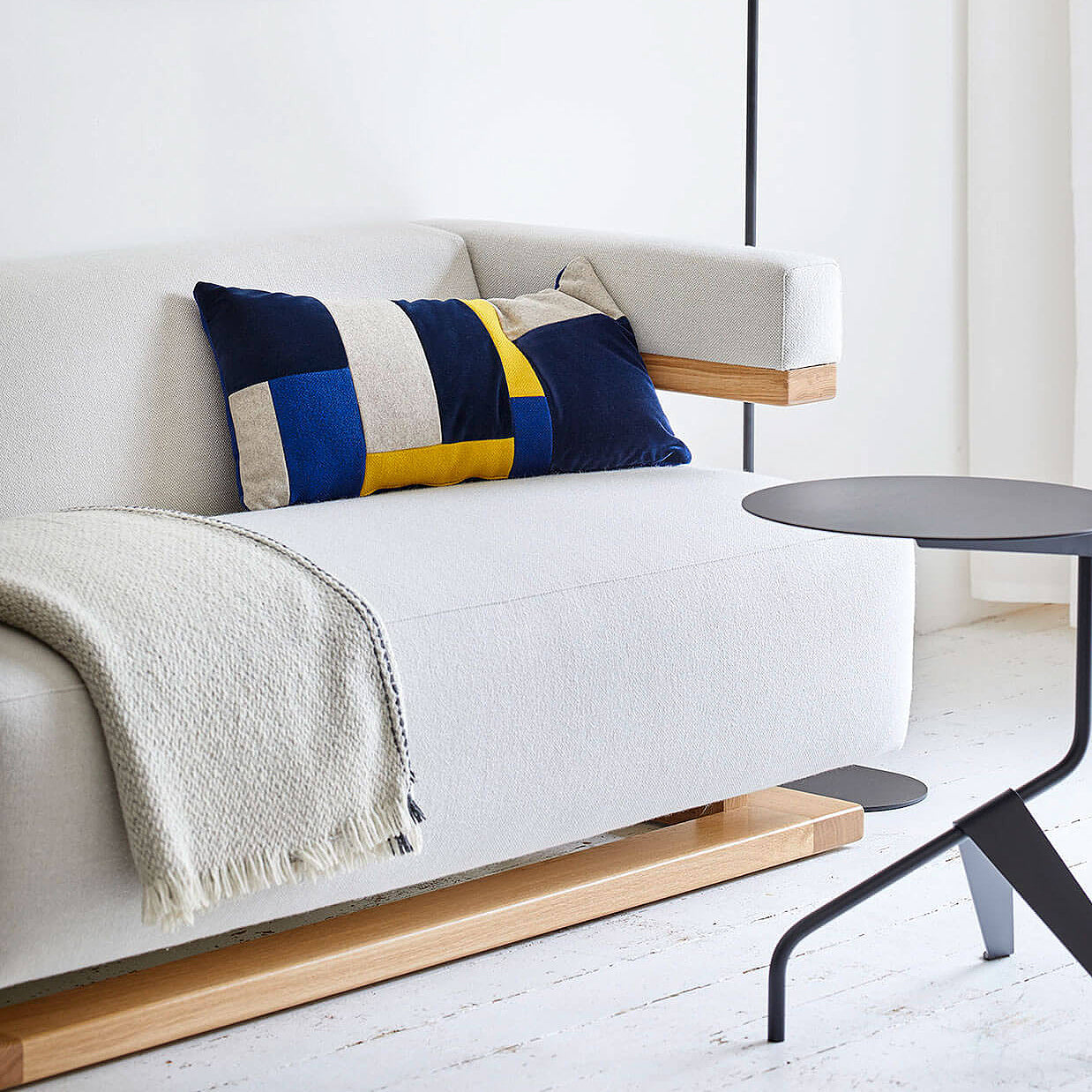 Art F51 Sofa-Tecta-moderndesign.io