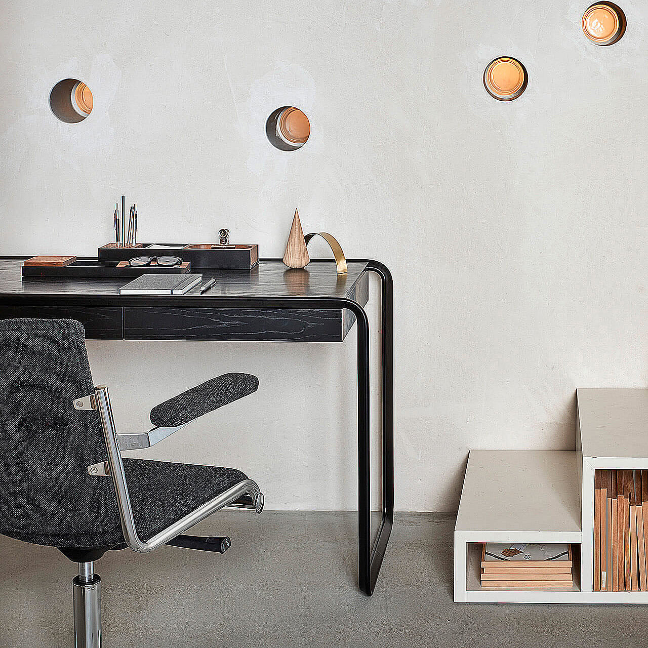 Art K2C/D (integrate into one product) Desk-Tecta-moderndesign.io