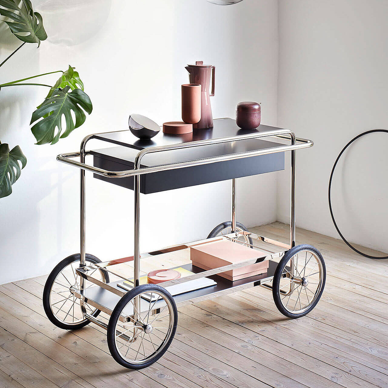 Art M4R/M4RS (integrate into one product) Trolley-Tecta-moderndesign.io