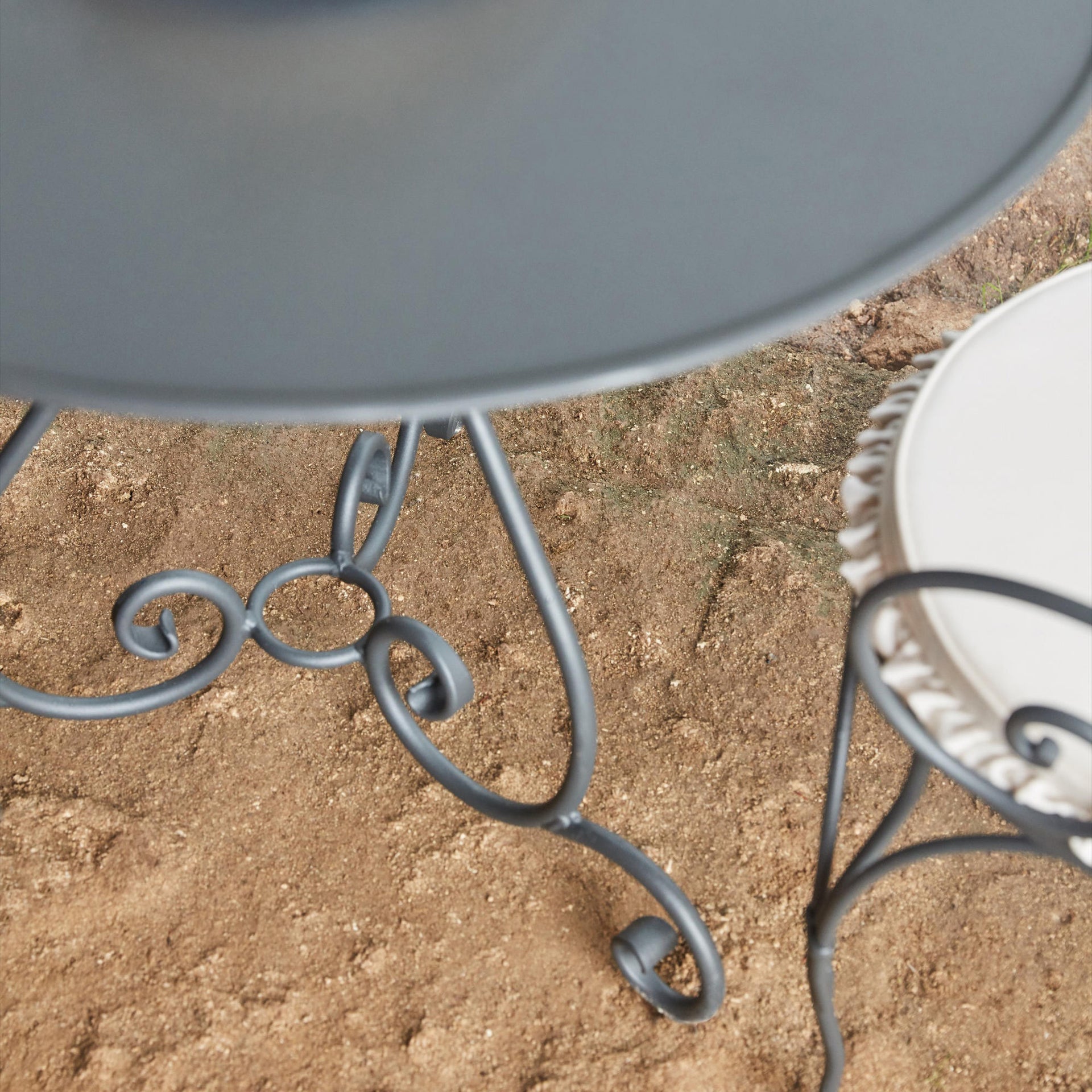 Aurora Dining Table (Round)-Unopiu-moderndesign.io