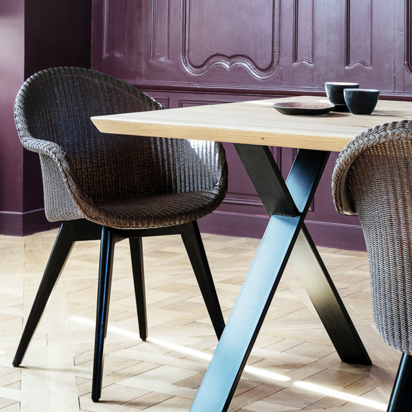 Avril Dining Chair (with arms)-Vincent Sheppard-moderndesign.io