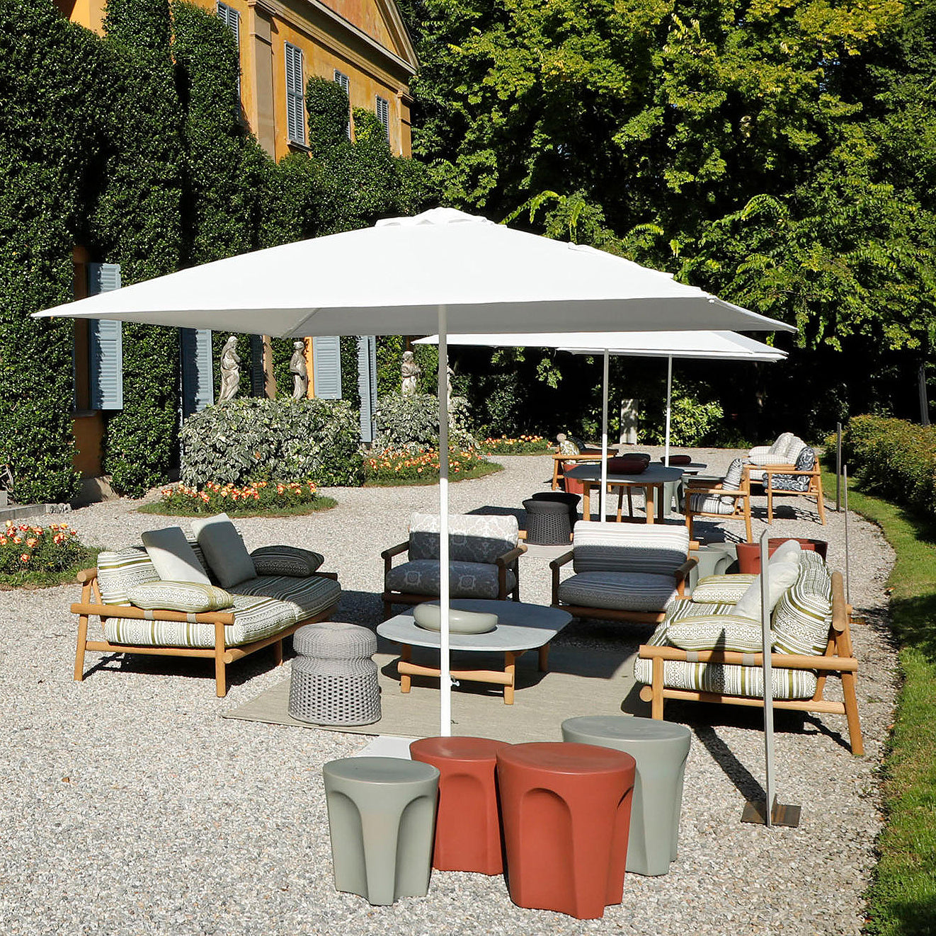 Ayana Armchair-B&B Italia-moderndesign.io