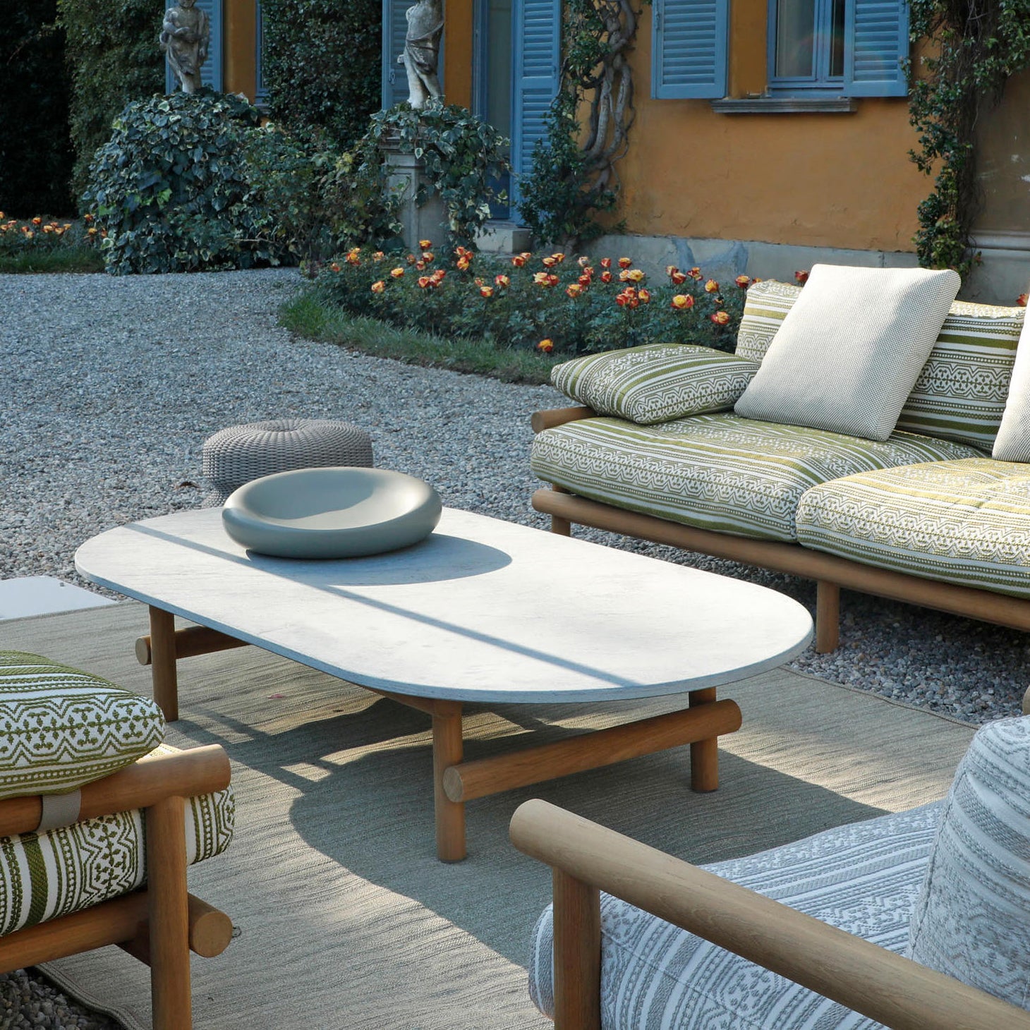 Ayana Sofa-B&B Italia-moderndesign.io