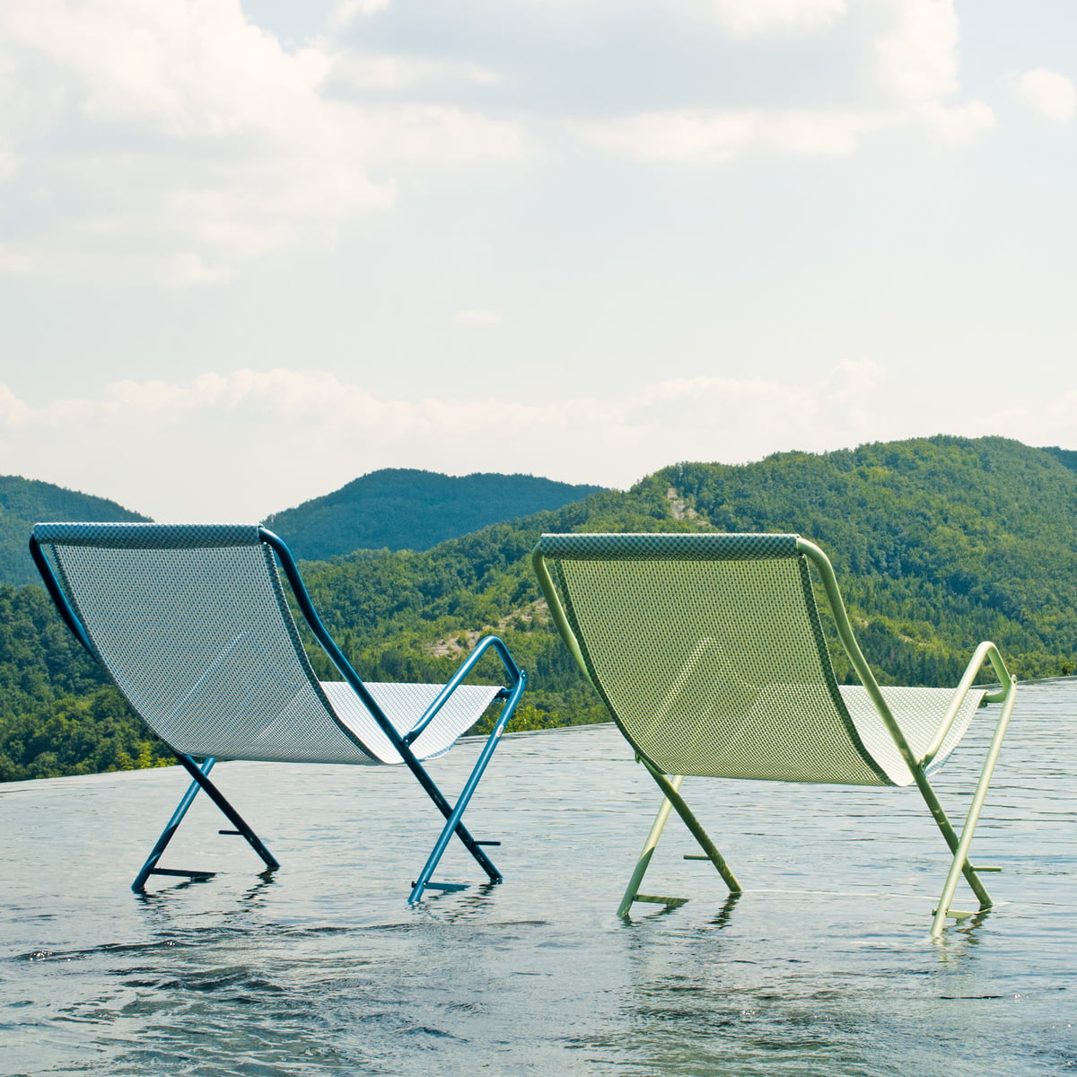 Bahama Deckchair-Emu-moderndesign.io