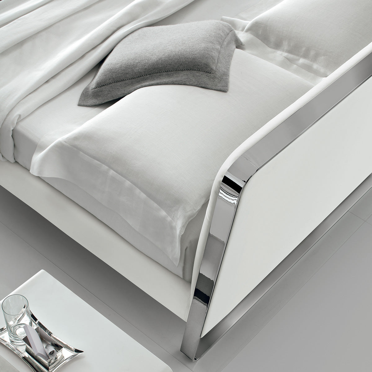 Blade Bed (without storage)-Alivar-moderndesign.io
