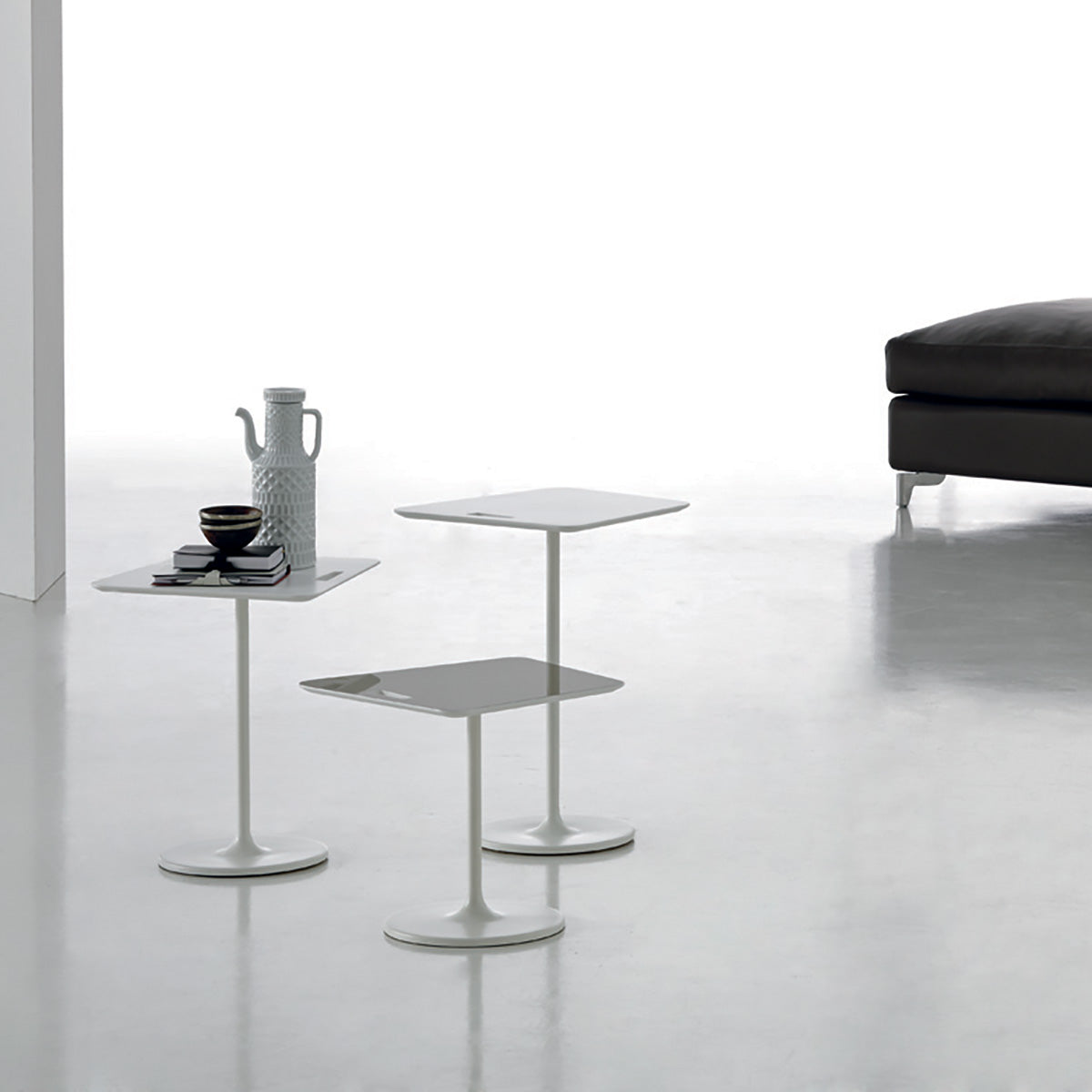 Bloom Table (Side/Night)-Alivar-moderndesign.io