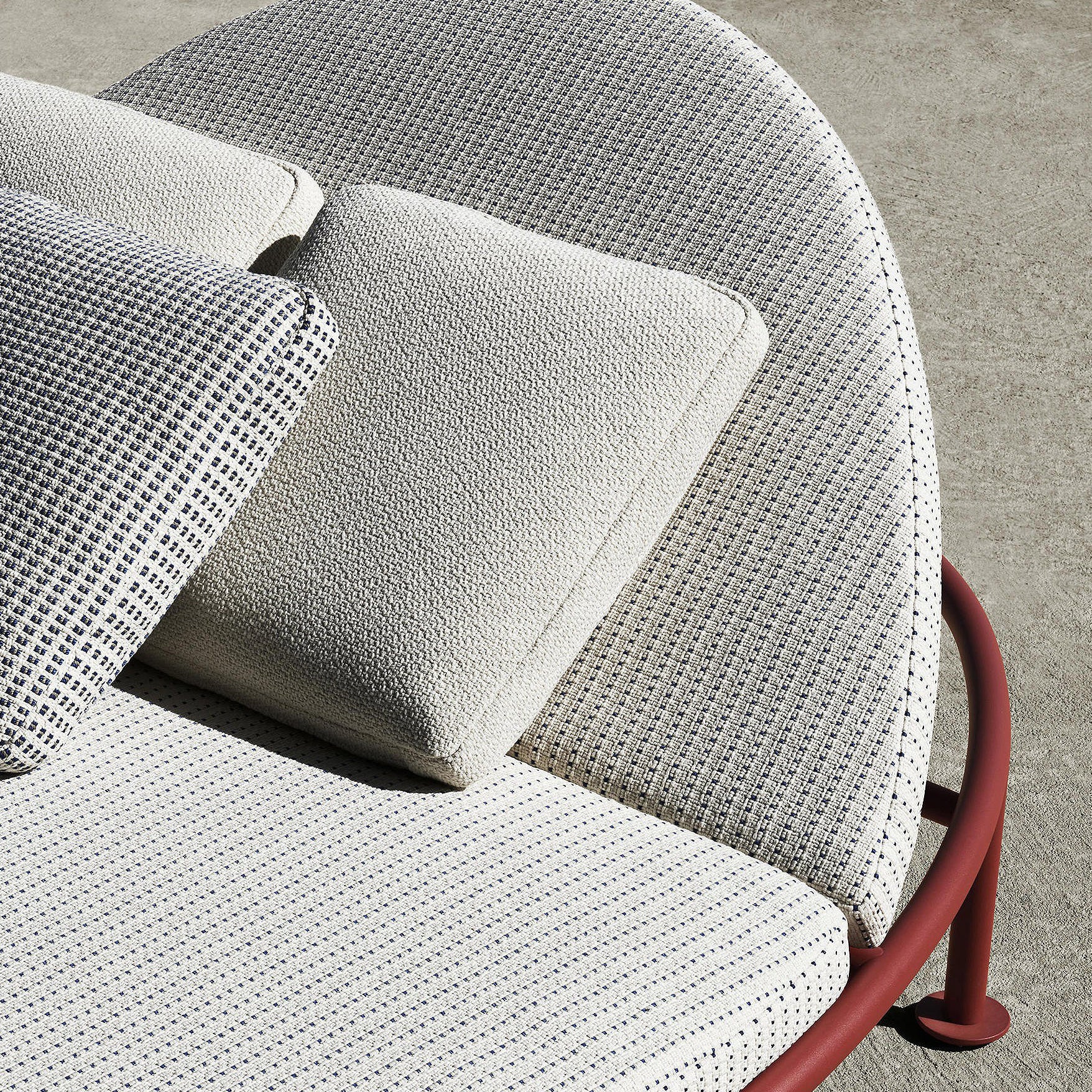 Borea Daybed-B&B Italia-moderndesign.io