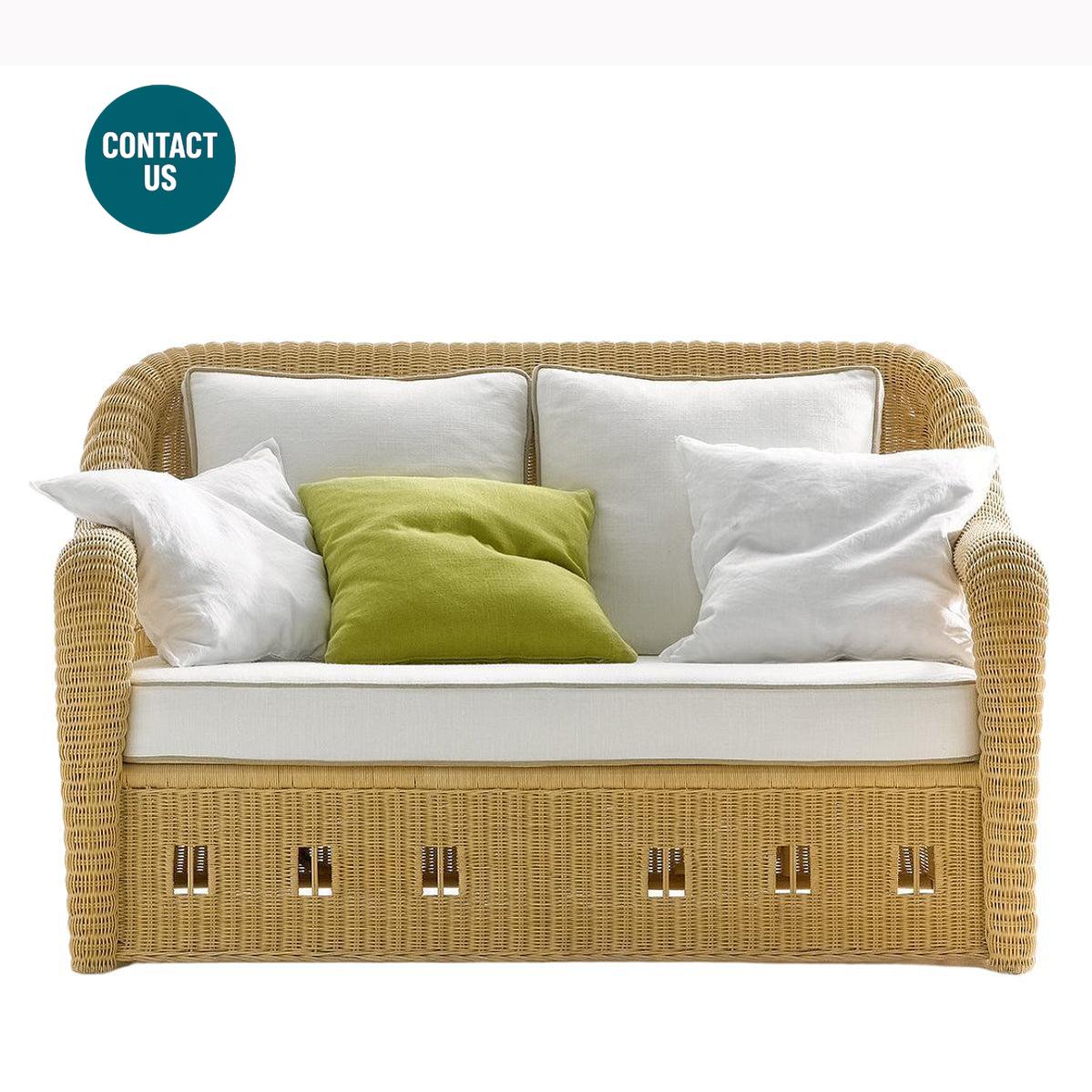 Bourlon Sofa-Bonacina 1889-moderndesign.io