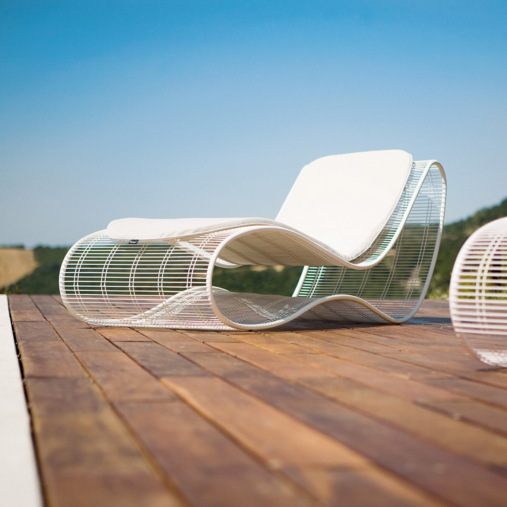 Breeze Sunlounger-Talenti-moderndesign.io