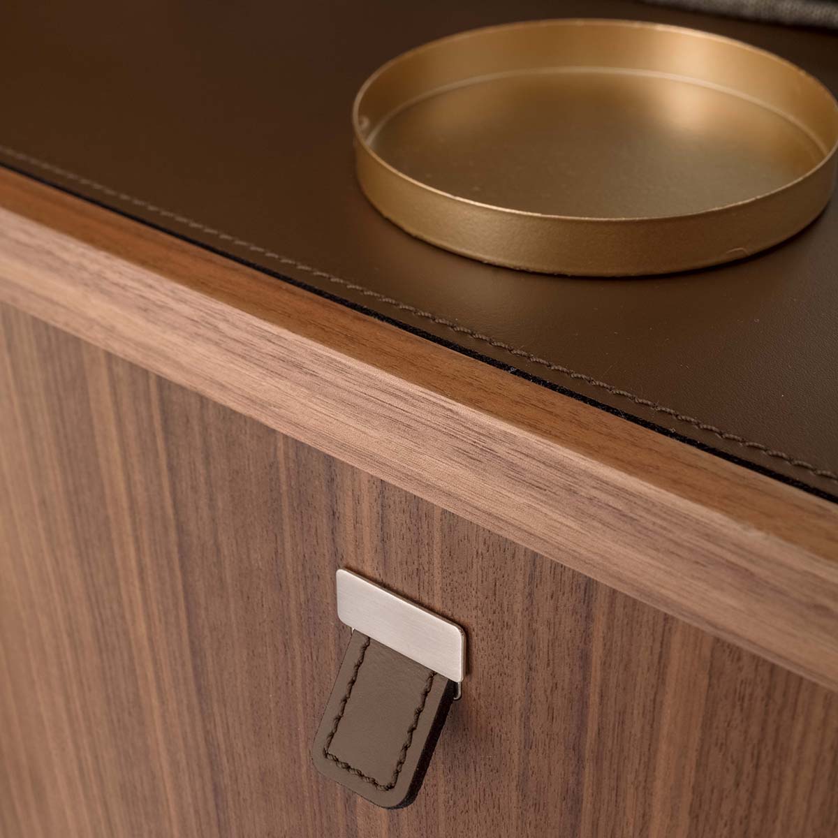 Bristol Armoire (Bar)-Alivar-moderndesign.io