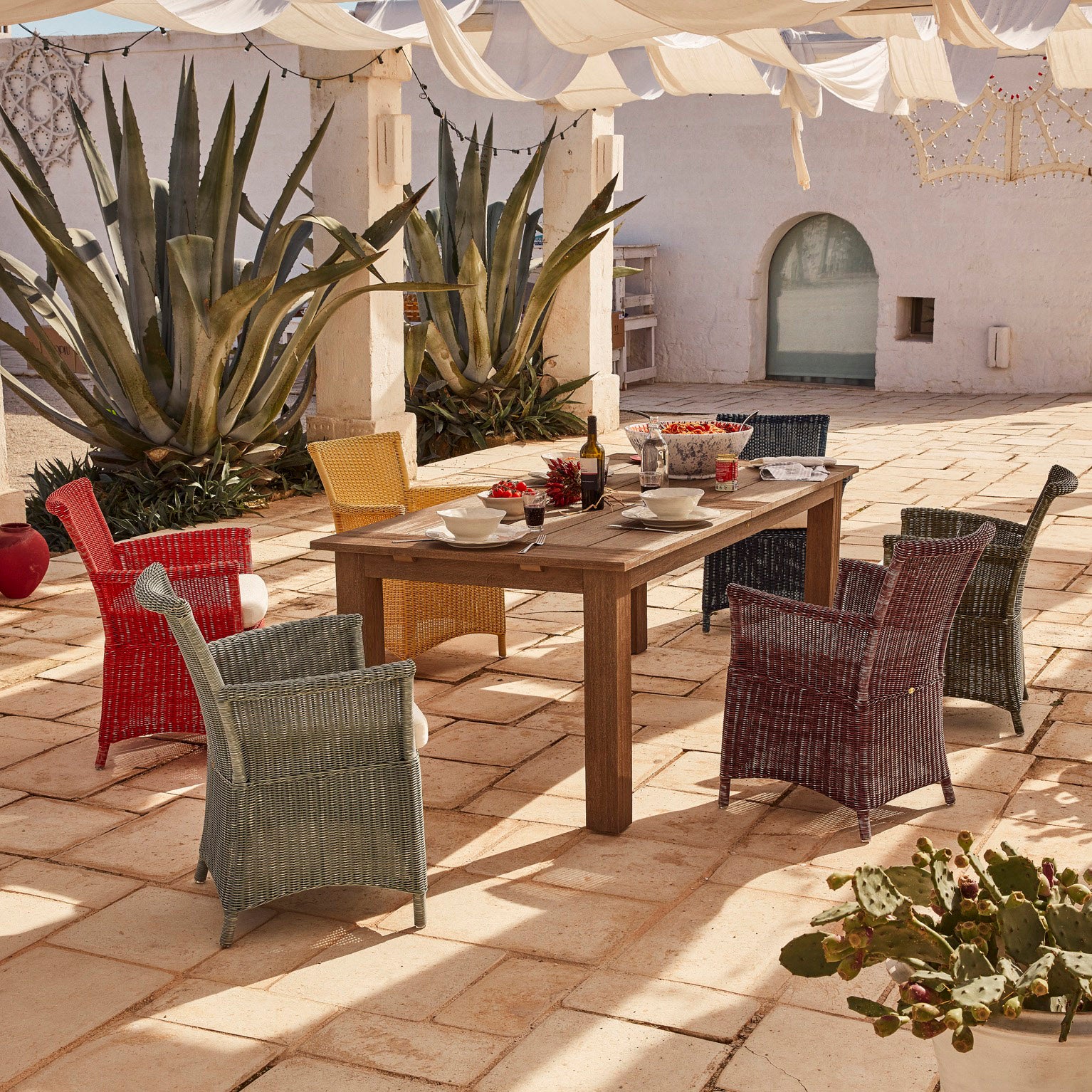 Capri Dining Chair (with arms)-Unopiu-moderndesign.io