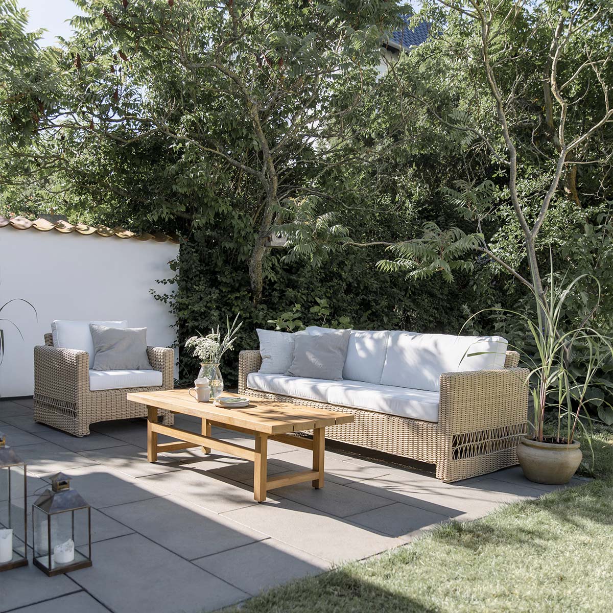 Carrie Sofa-Sika Design-moderndesign.io