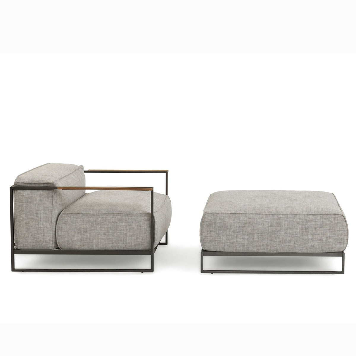 Casilda Armchair-Talenti-moderndesign.io