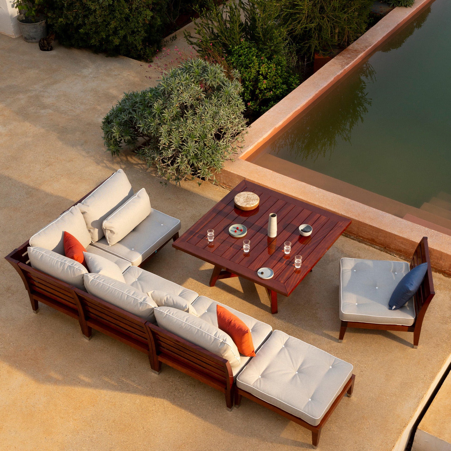 C'est La Vie Soft Ottoman-Unopiu-moderndesign.io