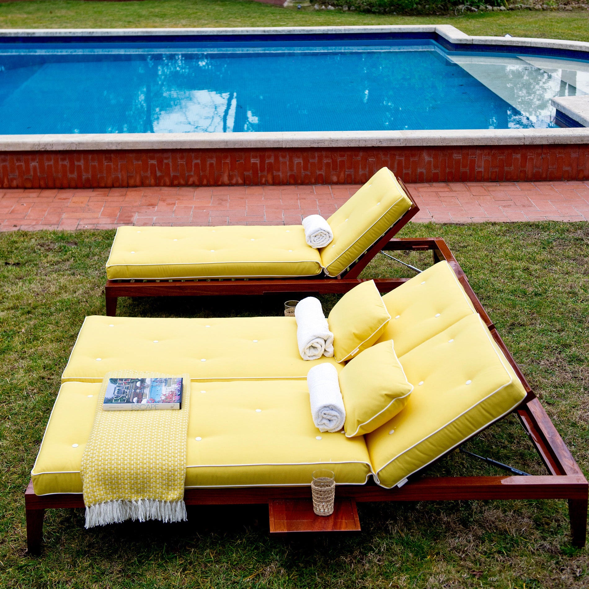 C'est La Vie Sunlounger-Unopiu-moderndesign.io