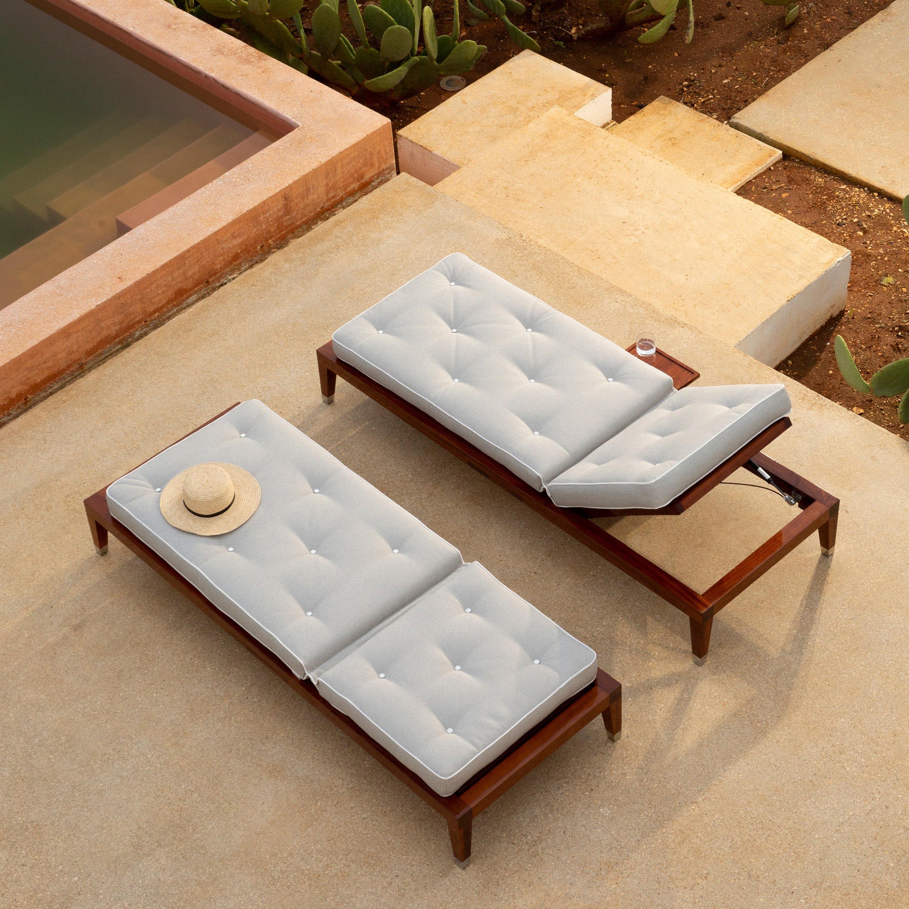 C'est La Vie Sunlounger-Unopiu-moderndesign.io