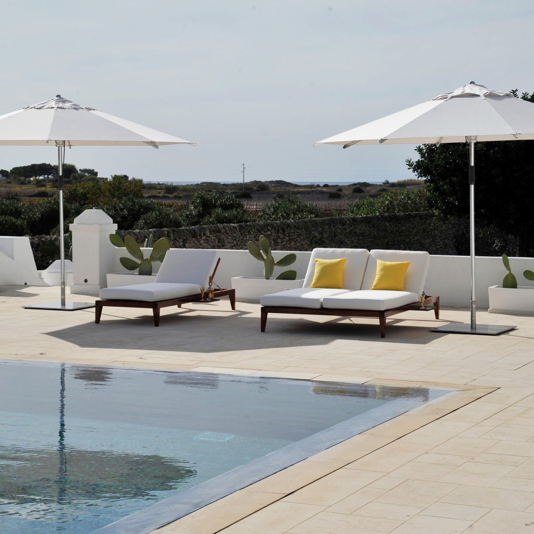 C'est La Vie Sunlounger-Unopiu-moderndesign.io
